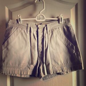 American Eagle khaki shorts